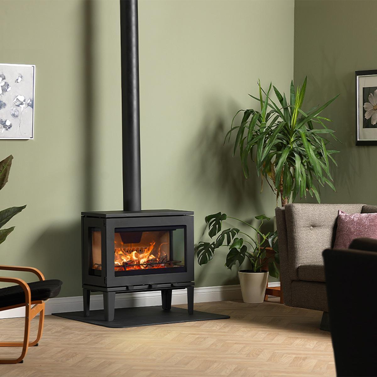 Charlton & Jenrick Purevision LPV8 houtkachel op pootjes-thumbnail charlton-jenrick-purevision-lpv8-houtkachel-op-pootjes-thumbnail